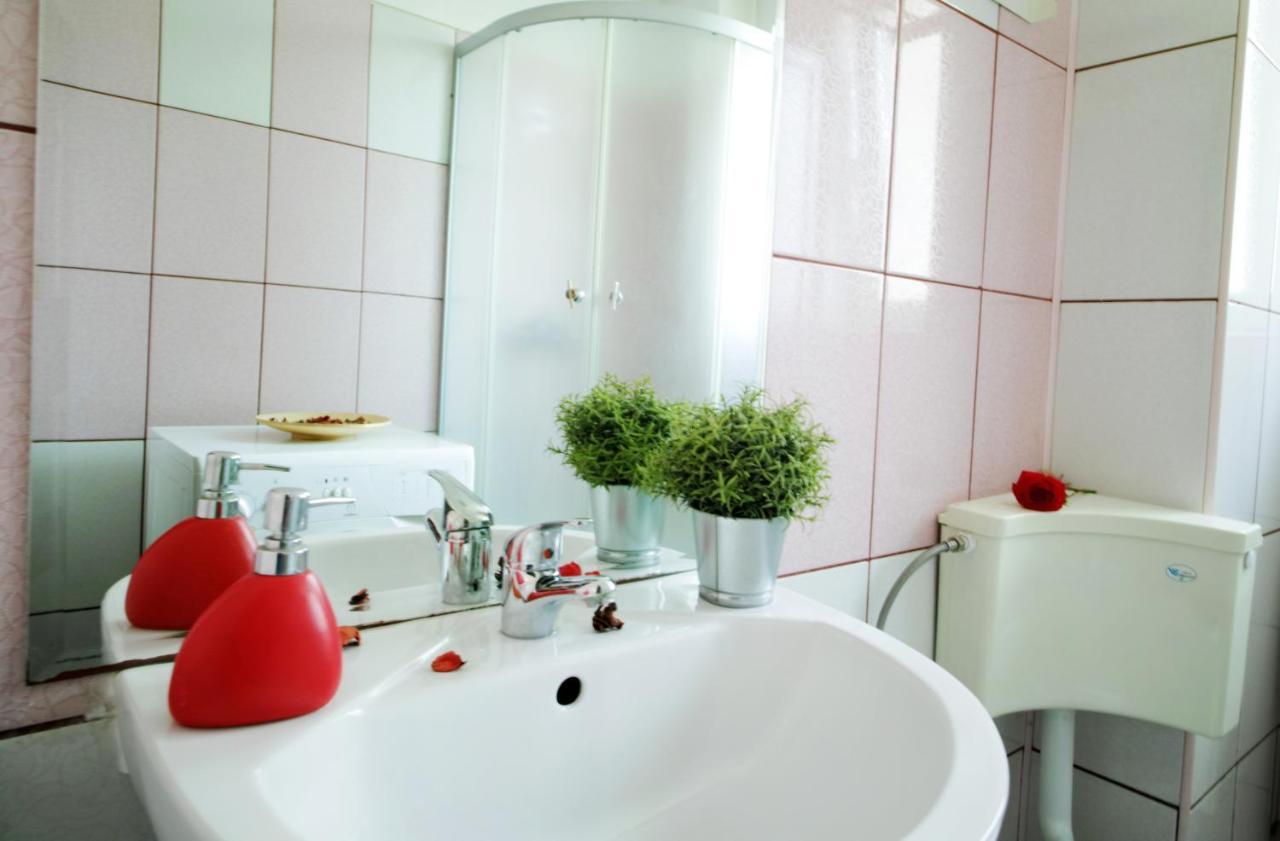 Apartament Luxury Apartament Bukareszt Zewnętrze zdjęcie