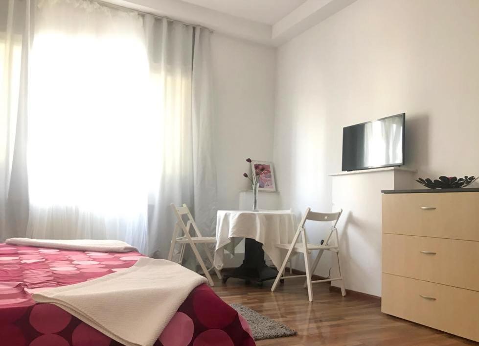 Apartament Luxury Apartament Bukareszt Zewnętrze zdjęcie