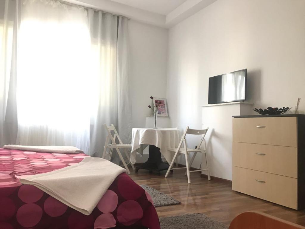 Apartament Luxury Apartament Bukareszt Zewnętrze zdjęcie